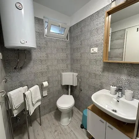 Διαμέρισμα Ana